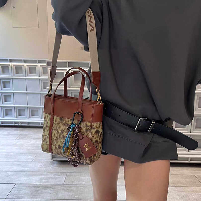 高级感百搭水桶包包2025新款菜篮子母包小众手提豹纹包单肩斜挎包,箱包皮具/热销女包/男包,水桶包,淘宝优惠券,粉丝福利购,淘宝优惠卷