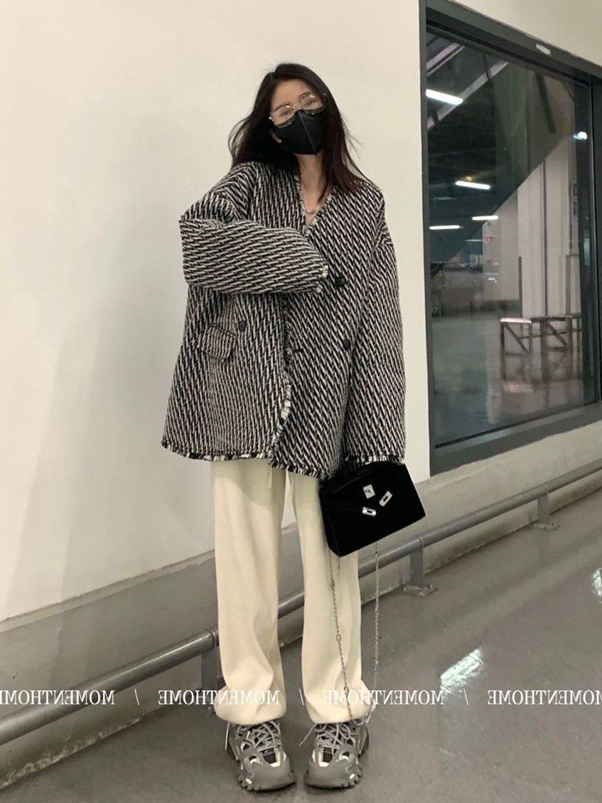 胖mm大码小香风毛呢外套女春秋款韩版宽松双排扣斑马纹上衣200斤