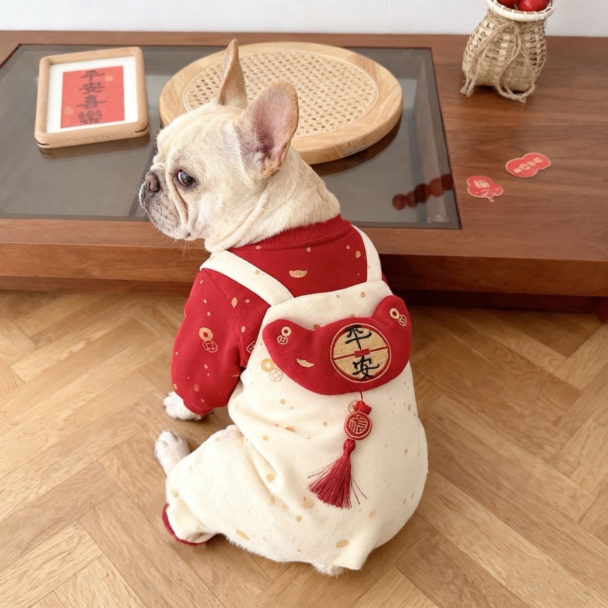 法斗衣服喜庆假两件红色加绒四脚衣秋冬拜年服法斗巴哥恶霸犬衣服