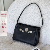 小众真皮小方包女通勤百搭腋下包包春夏新款 高级感单肩斜跨托特包