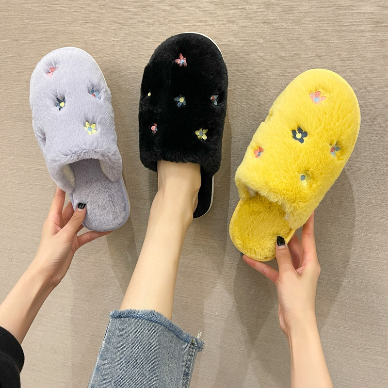 小清新刺绣款小花花棉拖鞋女冬季居家甜美可爱毛绒绒拖鞋软底2024