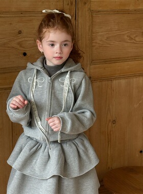 冬季新品女童蝴蝶结刺绣加绒卫衣套装加厚连帽卫衣半裙两件套