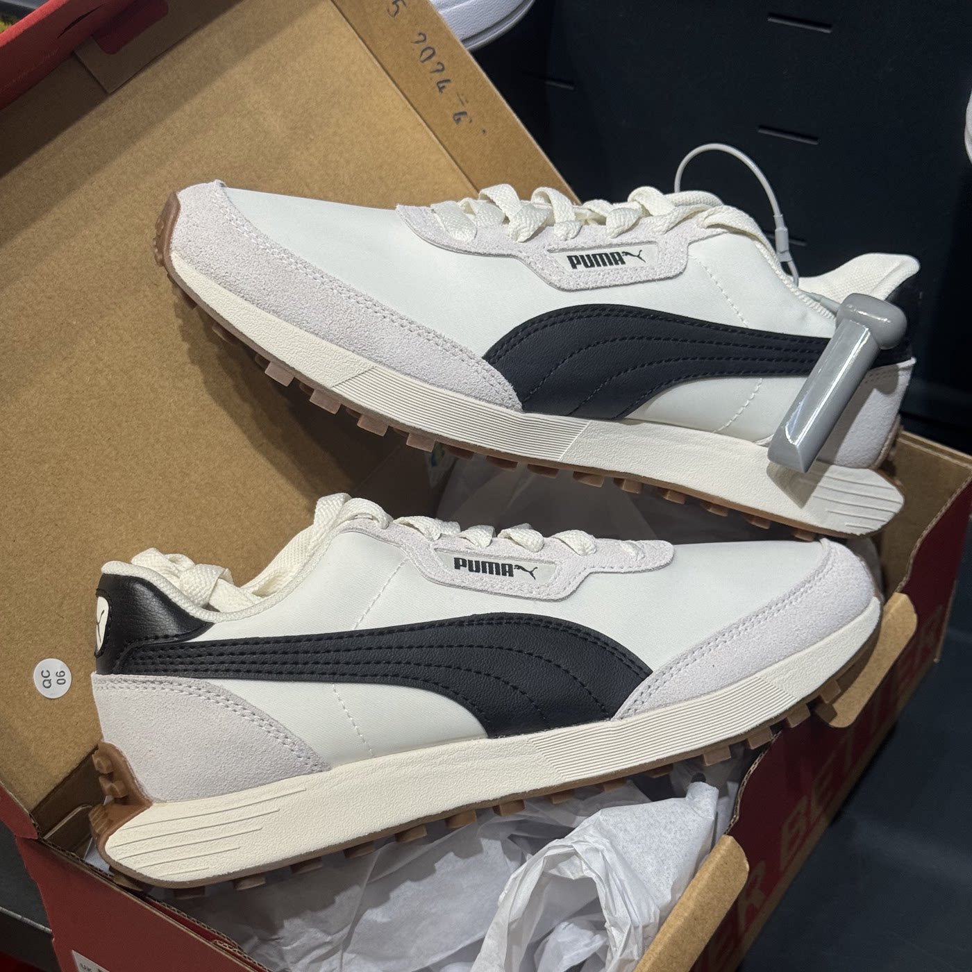 PUMA彪马男女同款秋季休闲鞋低帮复古轻便缓震防滑跑步鞋401605