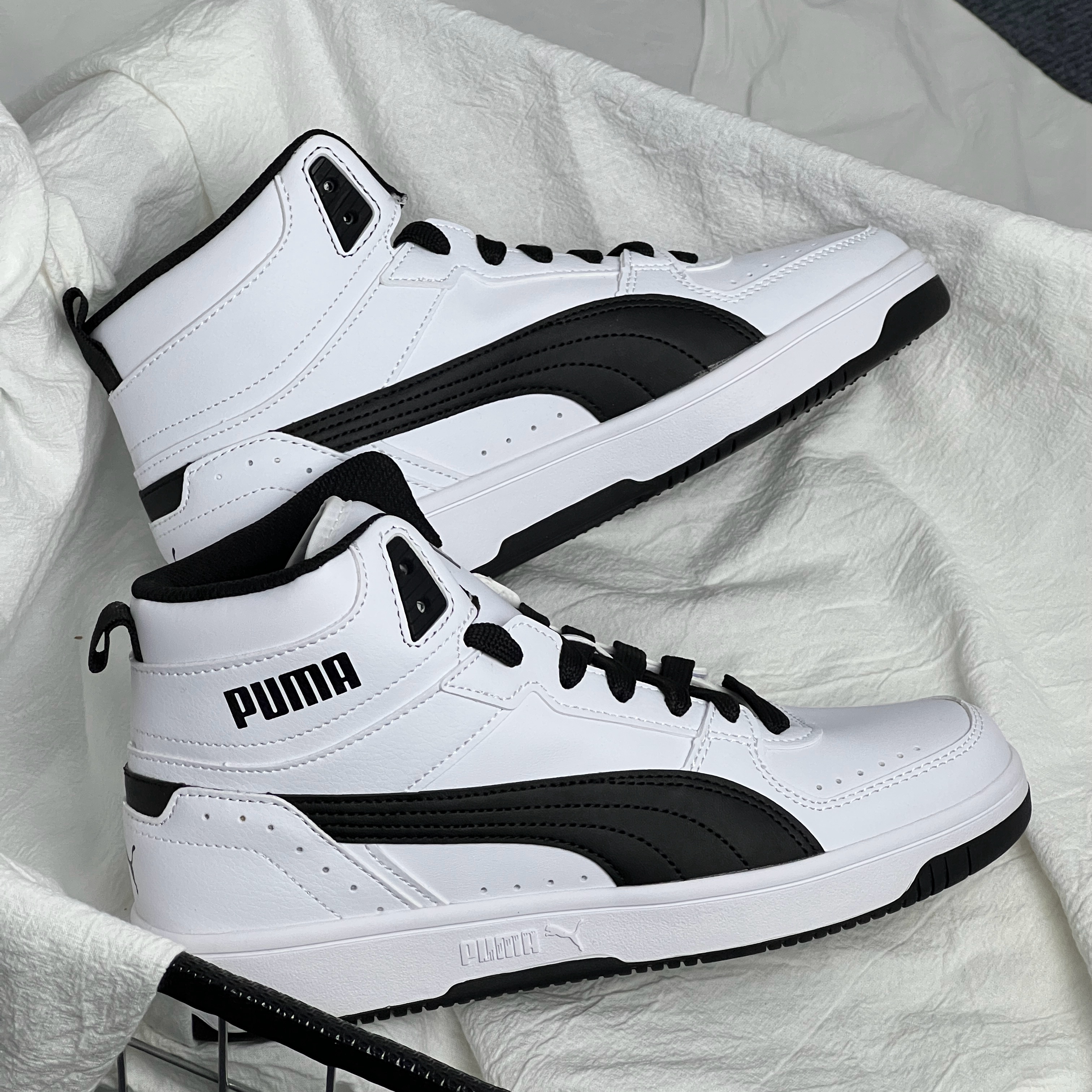 彪马PUMA经典复古高帮板鞋