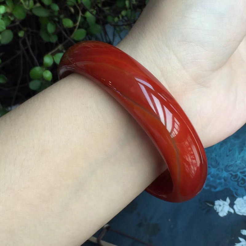 天然南红玛瑙手镯手串满肉柿子红四川凉山女款镯子冰飘火焰红手链