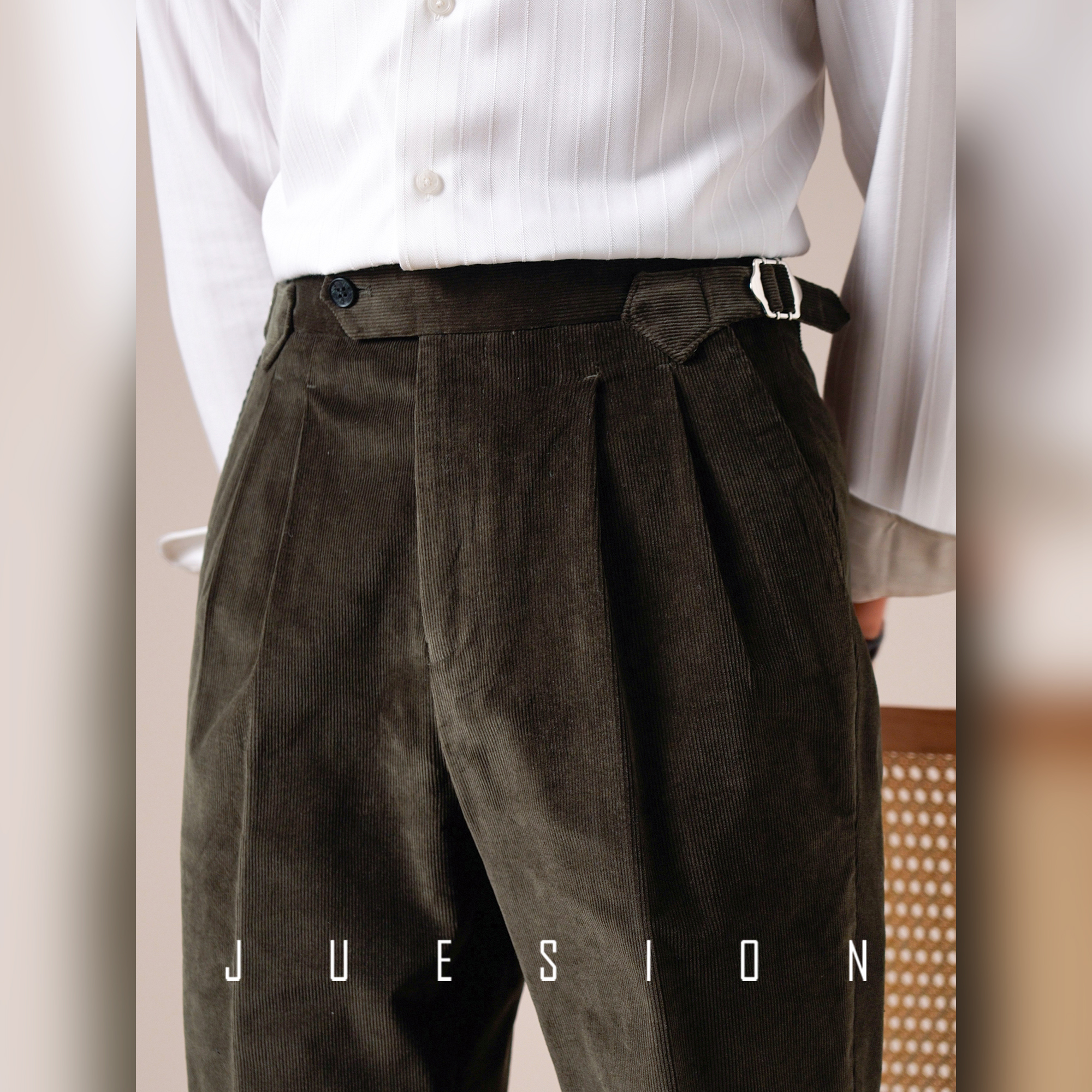 98%棉灯芯绒复古直筒西裤