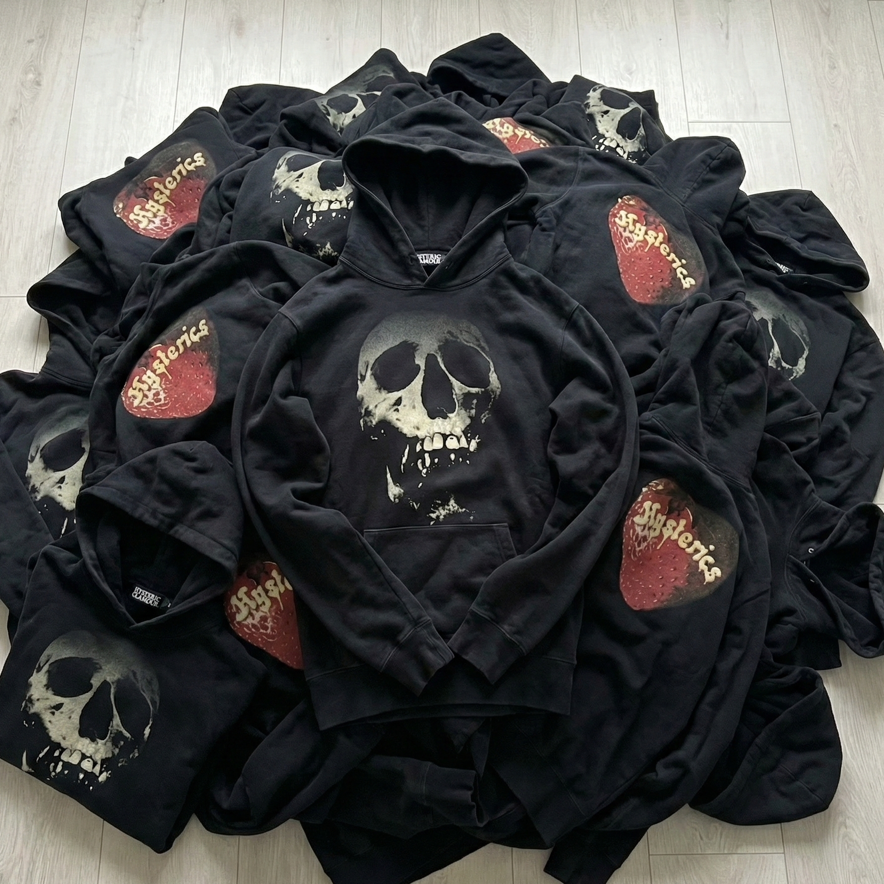 thumbnail for Infinite Realm HystericGlamour Hysterical Skull Berry Sweatshirt Archive Visual on the Streets