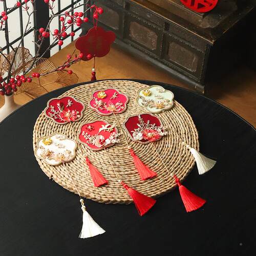 中式秀禾你巴迷掌小喜扇迷你小团晨袍古团旗袍结婚拍照道具风伴娘