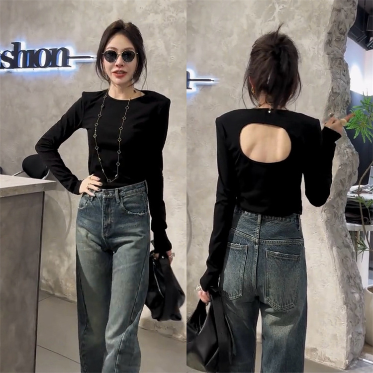 洋气设计感后背镂空黑色小衫秋冬