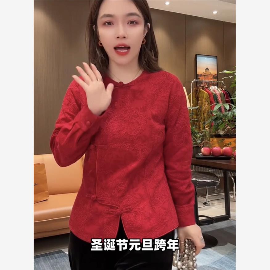 国潮风轻奢红色小衫女2025冬季新款高级感新中式盘扣百搭显瘦上衣