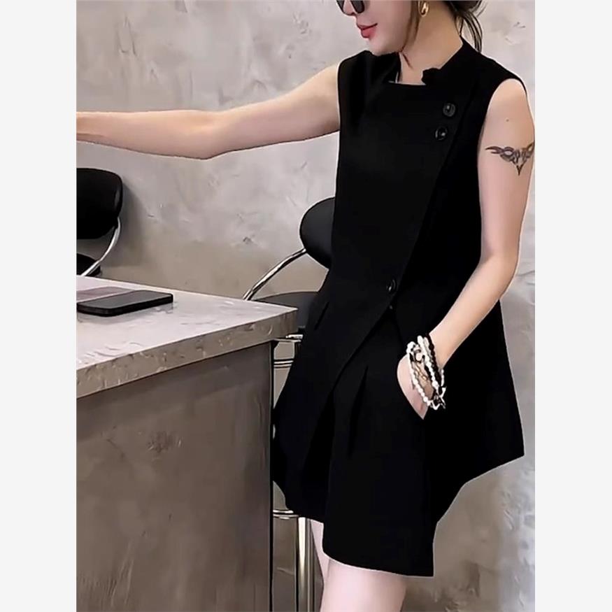 时尚小众网红黑色上衣短