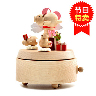 台湾Jeancard音乐盒飞天猪木质旋转八音盒圣诞生日礼物女士创意