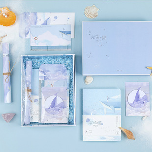 精致笔记本礼盒装梦幻鲸鱼蓝色海洋 宇宙的鲸 小清新文艺风生日礼物节日教师节情人节贺卡手提袋礼盒