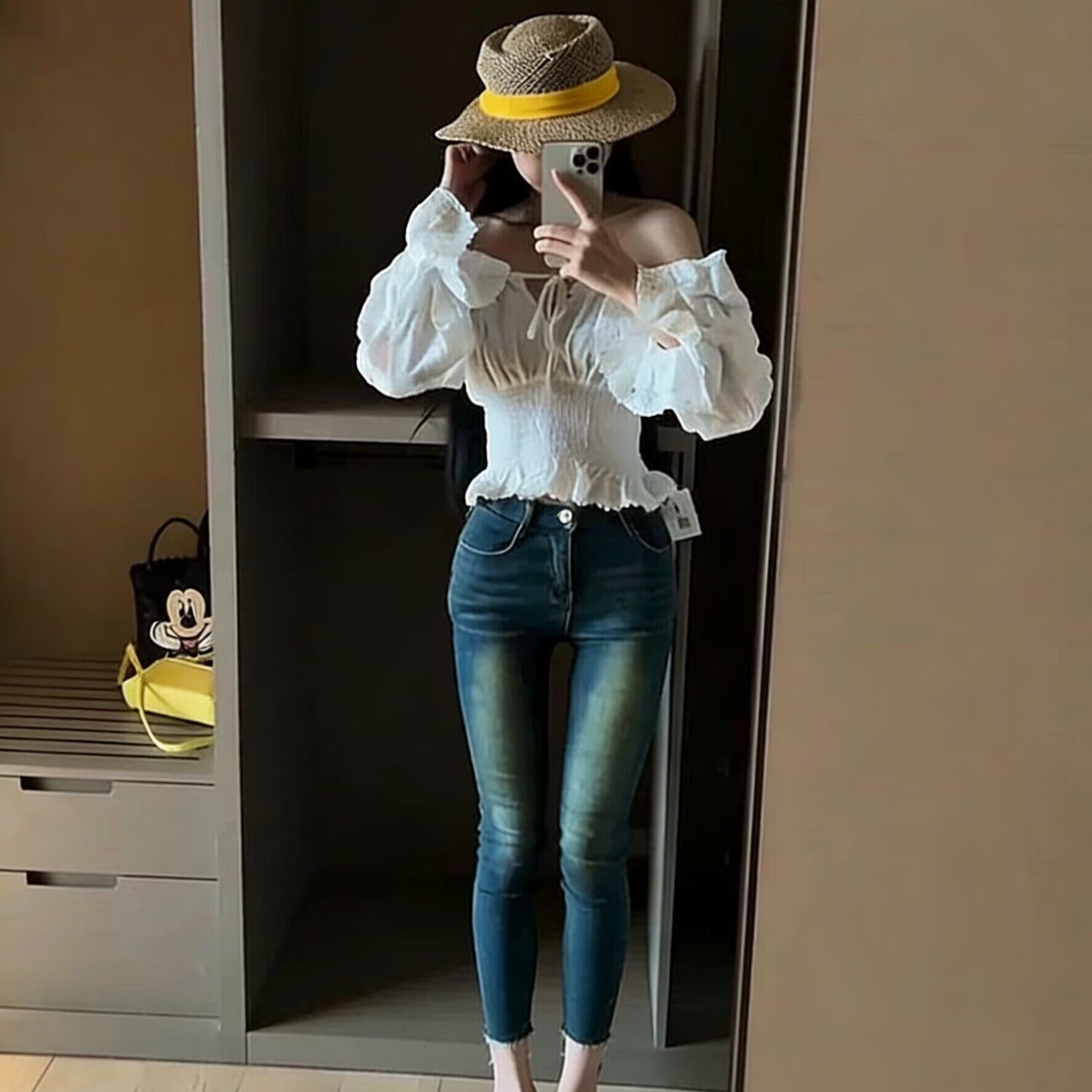 韩版高腰百搭牛仔裤女蓝色气质修身显瘦新款磨白小脚紧身裤