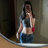 低腰修身 显瘦微喇牛仔裤 女韩版 自带丰胯垫 气质弹力复古毛边长裤