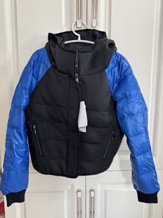 Me&cityd冬季连帽拼接女士羽绒服夹克式拉链时尚鸭绒夹克