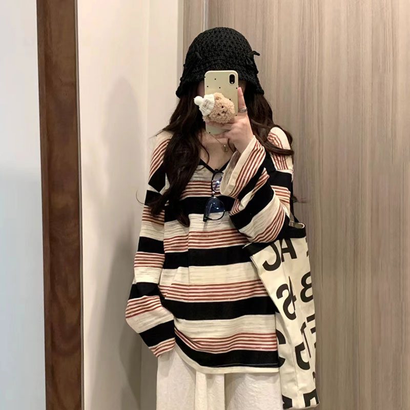 美式复古正肩V领条纹长袖t恤女春秋内搭打底衫外穿宽松显瘦上衣服