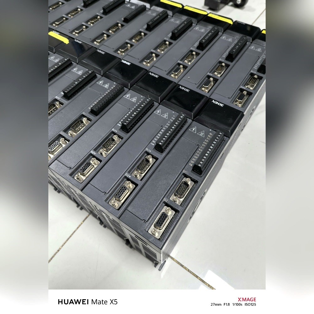 信捷伺服驱动器 DS2-20P4-AS 议价