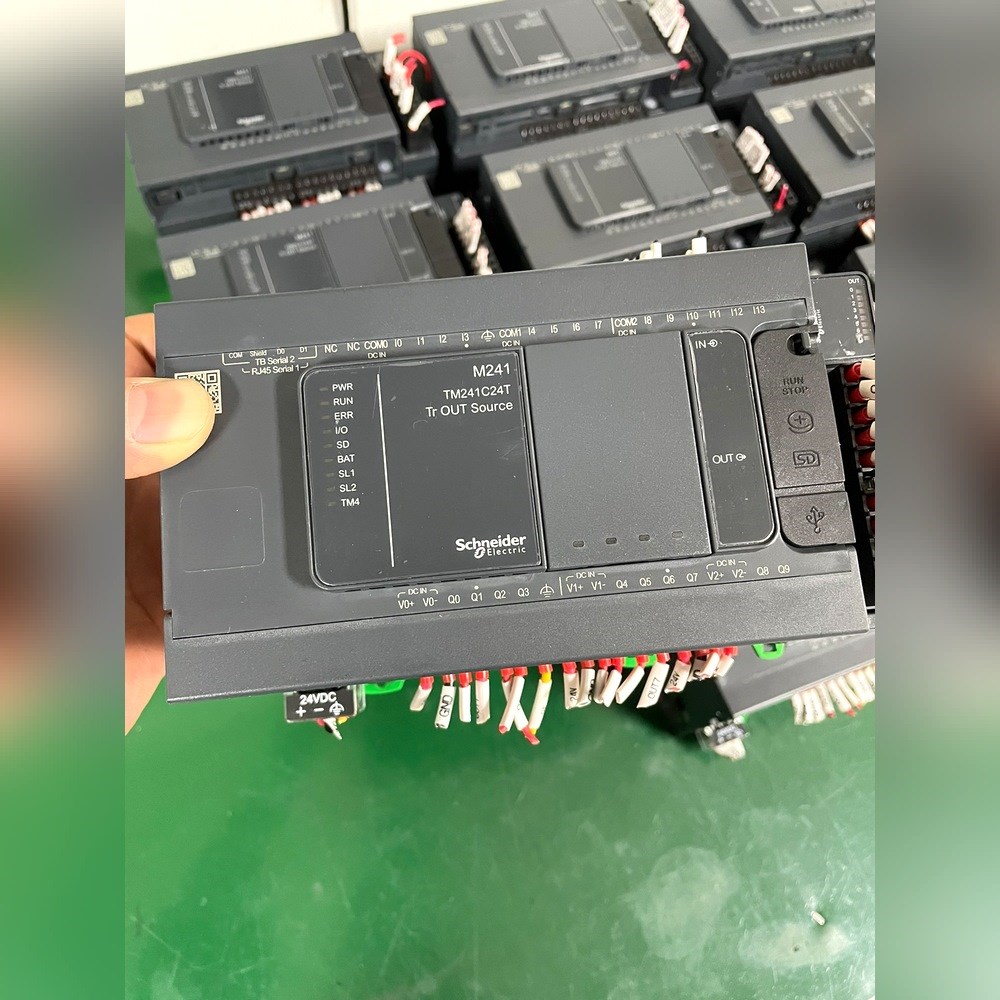 施耐德PLC TM241C24T TM3DQ8R 议价