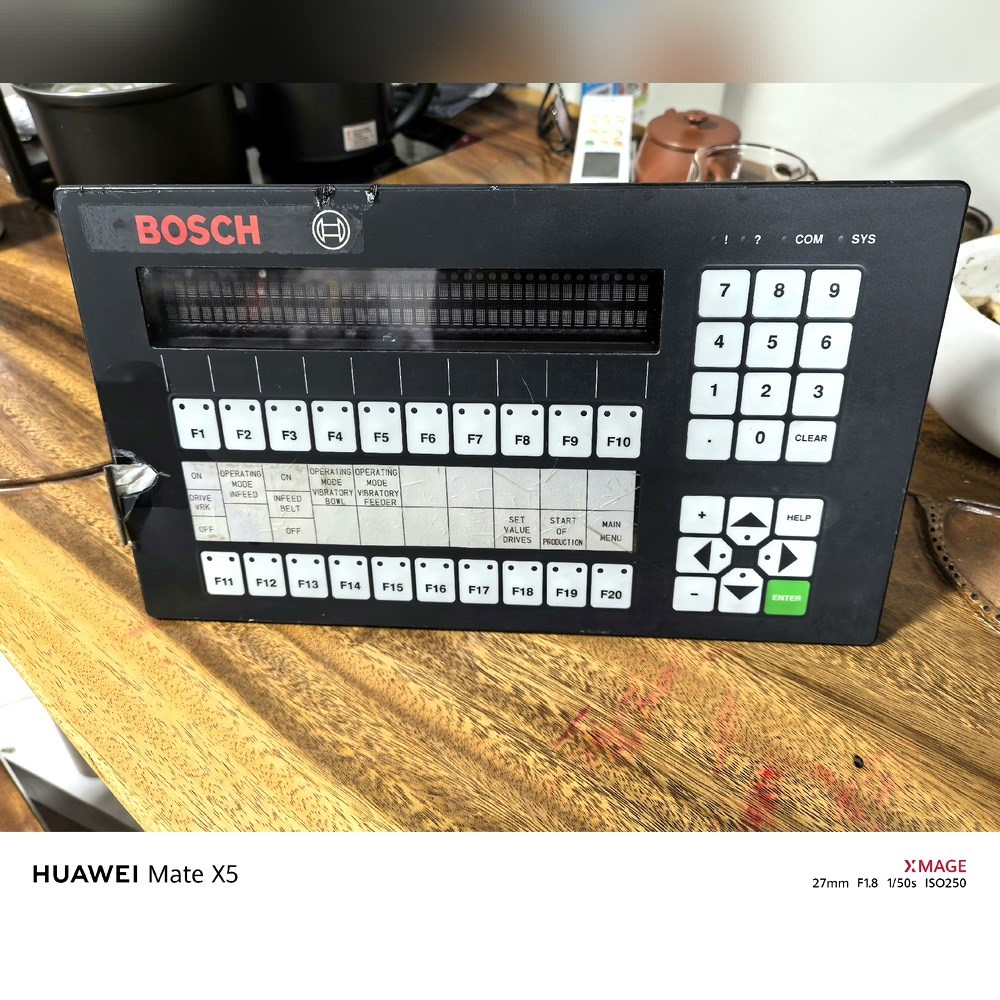 德国劳尔LAUER PCS900  德国劳尔控制器实物如图 议价