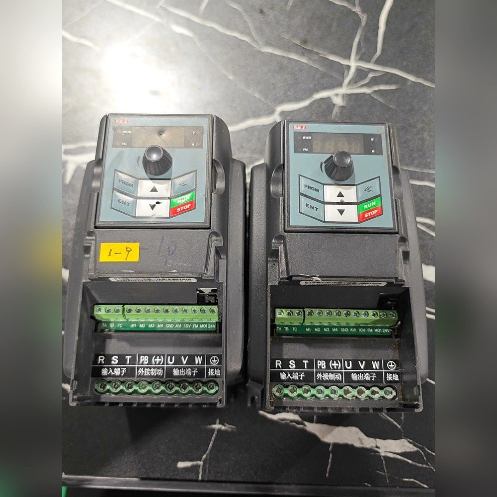 ATV13-4T1R5GH三晶变频器1.5kw 380v 功 议价