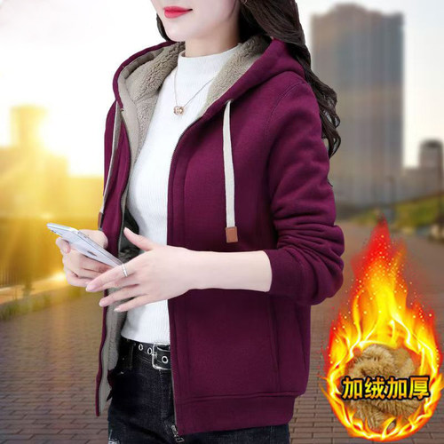 羊羔绒外套女秋冬季2025新款爆款加绒加厚短款冬天小个子休闲卫衣