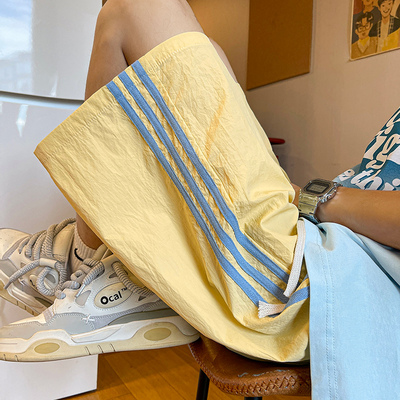 免费试穿~三条杠速干伞兵短裤男