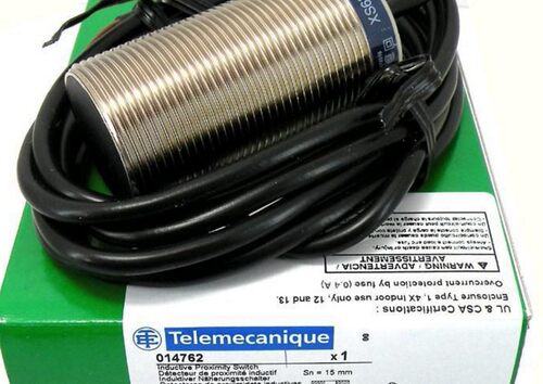 德国Schneider接近开关XS1N05NA311S XS1M18PC410D XS1M30MA250TF