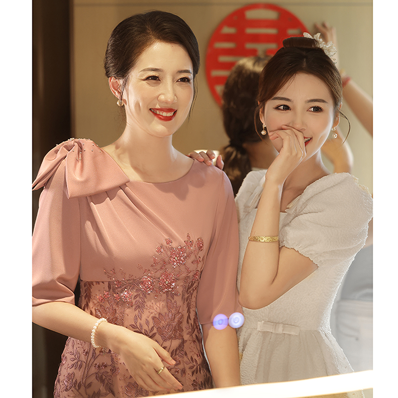 粉色订婚妈妈晚礼服平时可穿