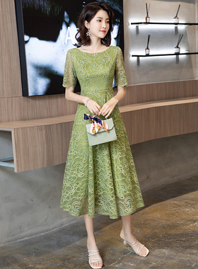 绿色小众晚礼服女2026新款高端轻奢平时可穿气质晚宴生日主持人裙