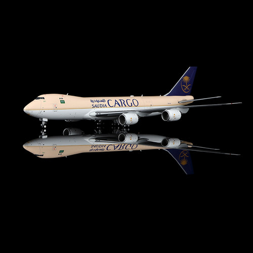 HX Model沙特航空货运波音747-8F飞机模型合金收藏摆件1:400货机