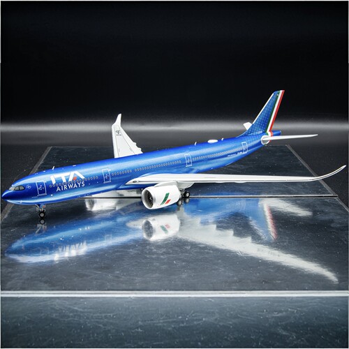 JCwings意大利航空空客A330neo白盒合金飞机模型1:200收藏级摆件