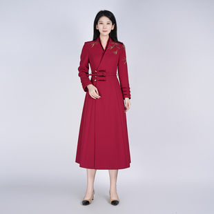 浒城古娘新款精致刺绣气质红色长袖新中式国风战袍连衣裙女款春秋