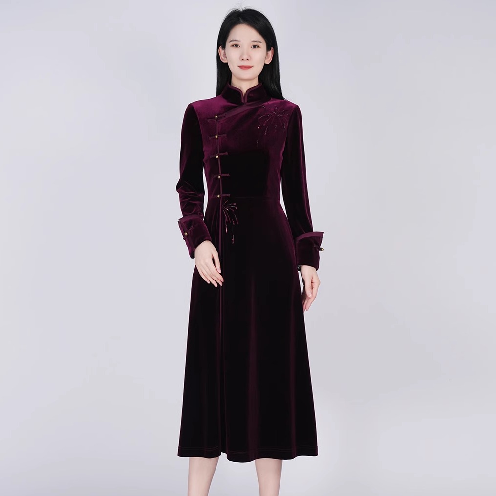 中国风丝绒复古气质高级感连衣裙