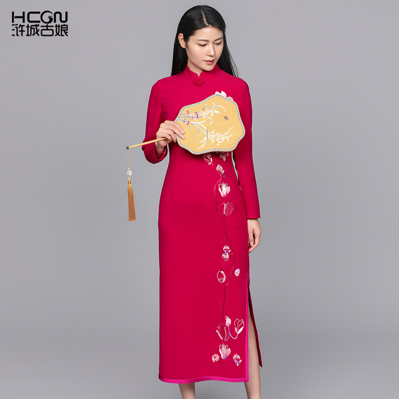 醋酸中式刺绣舒适气质女士连衣裙