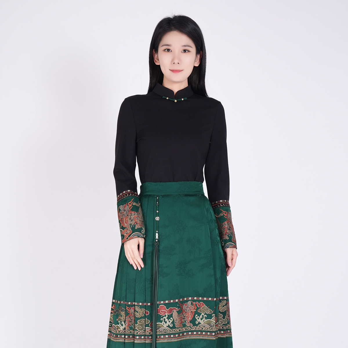 浒城古娘立领长袖刺绣新中式上衣