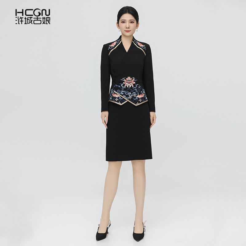 浒城古娘中国风精致刺绣西服套装