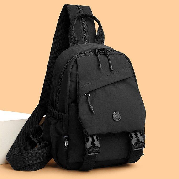 新款黑色尼龙布多功能胸包男女通用双肩斜挎包防水轻便休闲小背包,箱包皮具/热销女包/男包,双肩背包,淘宝优惠券,粉丝福利购,淘宝优惠卷