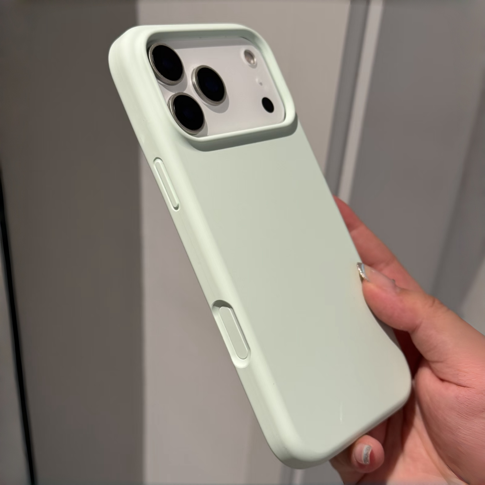 浅色奶绿色不会发黄真液态硅胶适用Mate70/60PRO+华为Nova14/13手机壳Pura80大孔12ultra纯色40e/50耐脏11/11