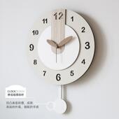 原木奶油风艺术钟表挂钟客厅2024新款 轻奢高端大气静音时钟高级感