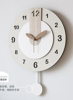 原木奶油风艺术钟表挂钟客厅2024新款轻奢高端大气静音时钟高级感