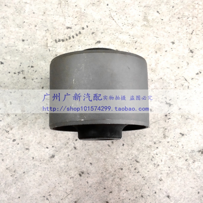 适配雷克萨斯 凌志 LS430 下悬挂胶 胶套 下摆臂衬套 下支臂胶套