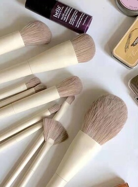 10 makeup brush set10支化妆刷套装柔软散粉刷眼影刷高光刷便携