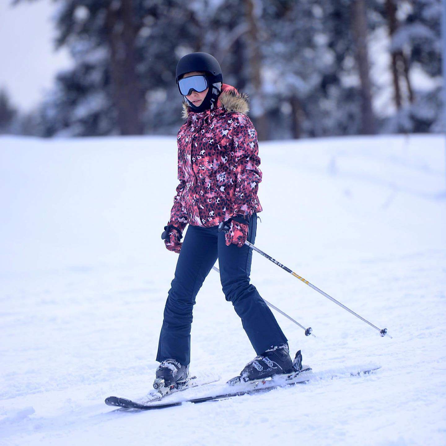 出口到俄罗斯roxy滑雪服女放风防水10k夹棉滑雪服原单滑雪服