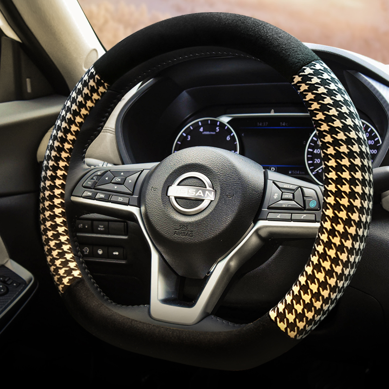 适合日产秋冬厚毛绒套装可爱防滑