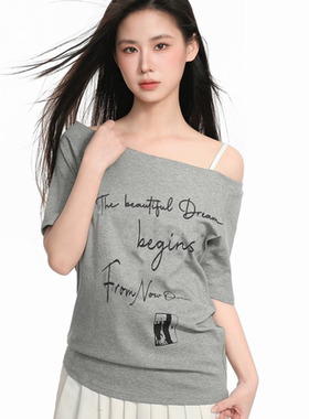 Archivum 复古字母印花一字肩斜肩短袖女简约休闲宽松显瘦上衣T恤