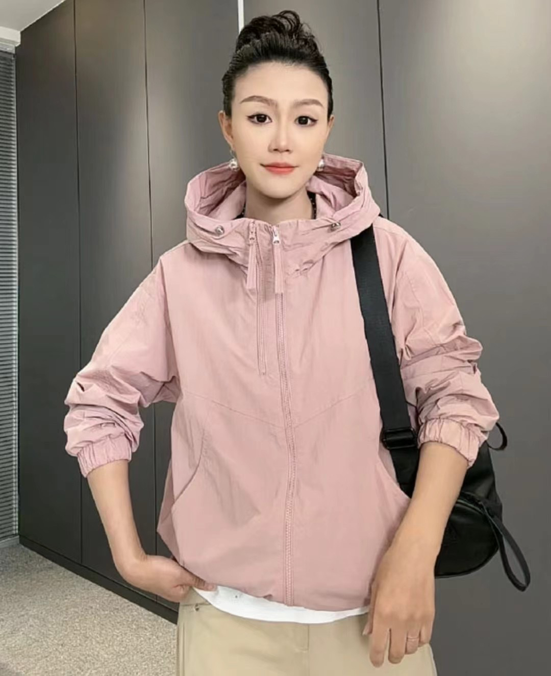 新款24高端休闲百搭时尚镂空长袖烧花薄款连帽阳光外套