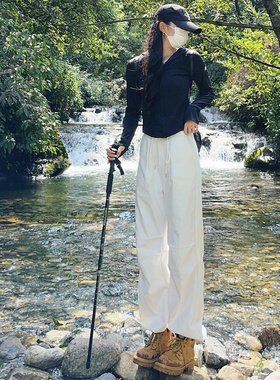白色户外登山运动裤女2024冬季新款小个子高腰垂感加绒阔腿工装裤