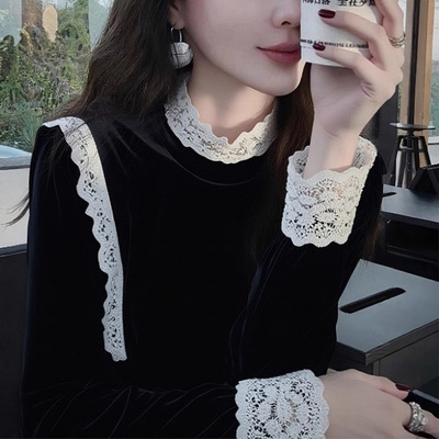 黑色蕾丝边丝绒上衣2025冬季新款高级感轻奢气质名媛收腰内搭衬衫