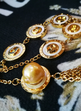 天然巴洛克珍珠贝壳德国马蹄标志